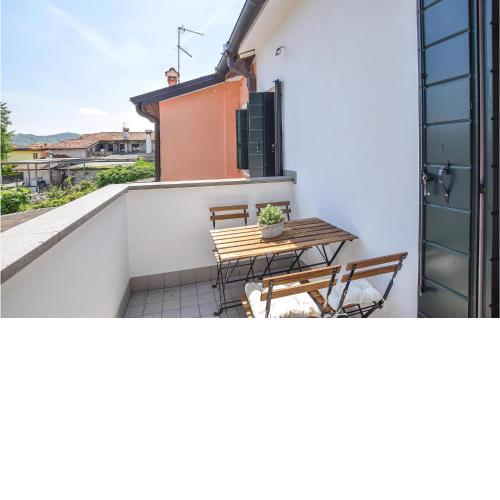 Amazing home in Montemerlo with 2 Bedrooms
