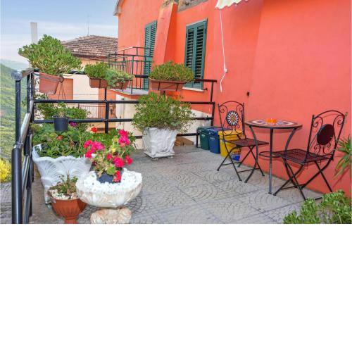 Amazing home in Montemitro with WiFi and 3 Bedrooms