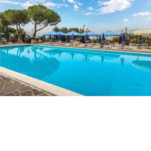 Amazing home in Passignano sul Trasime with Outdoor swimming pool, 5 Bedrooms and WiFi