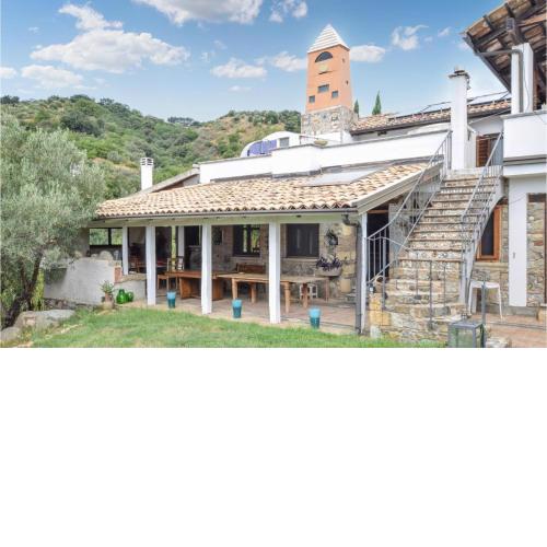Amazing home in Petrizzi with WiFi and 7 Bedrooms