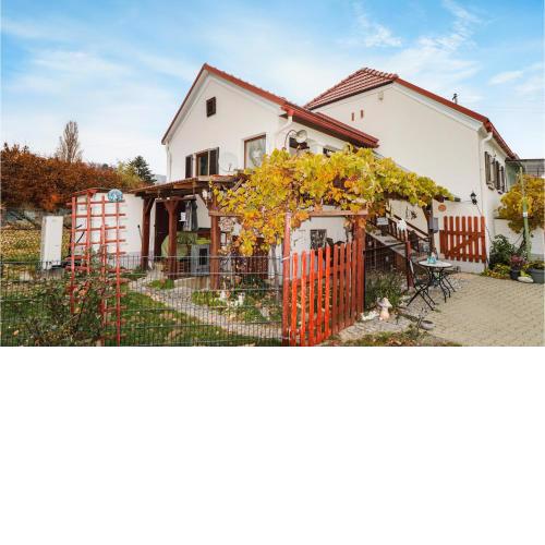 Amazing home in Rechnitz with 3 Bedrooms and WiFi