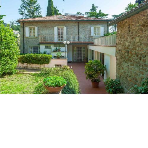 Amazing home in Rimini with 6 Bedrooms and WiFi
