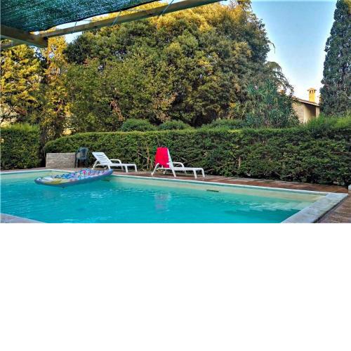 Amazing home in Rivotorto di Assisi with Outdoor swimming pool, WiFi and 6 Bedrooms