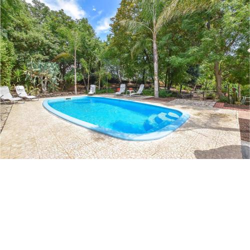 Amazing Home In Santa Venerina With Outdoor Swimming Pool, Wifi And 3 Bedrooms 2