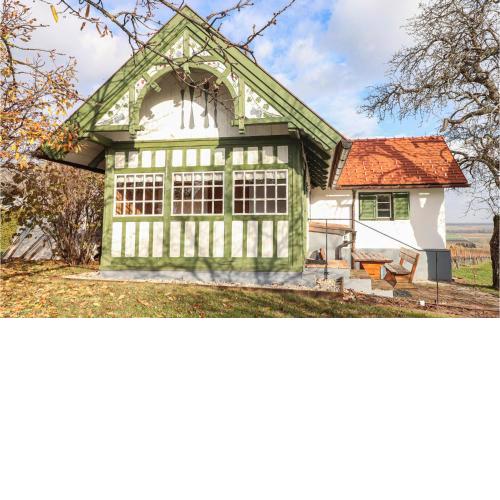 Amazing home in Setusch Schützen w/ 1 Bedrooms