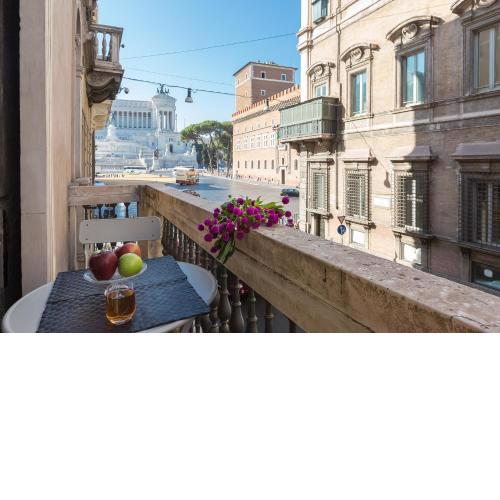 Amazing Piazza Venezia Suites