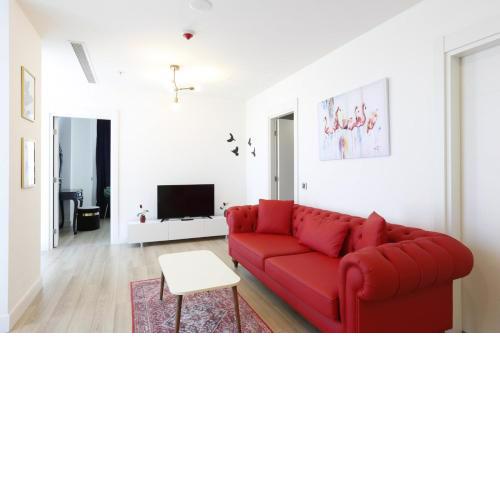 Amazing Residence Flat with Superb View in Kartal