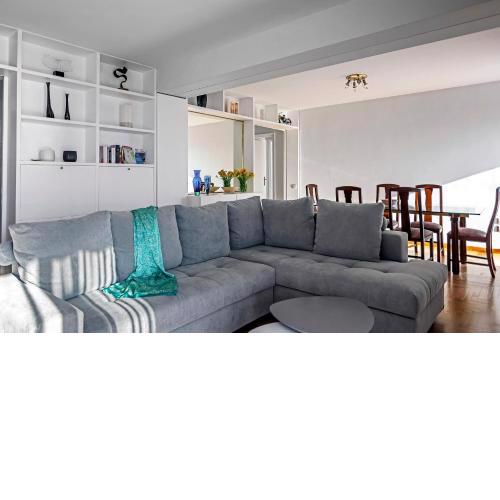Amazing Seafront Apartment Athens Riviera