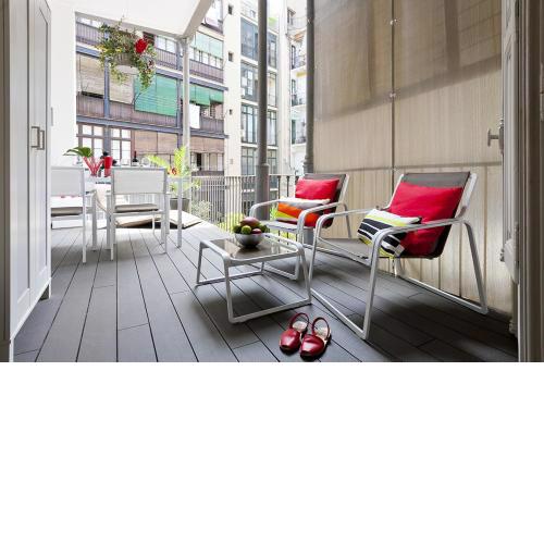 Amazing terrace with Eixample patio views