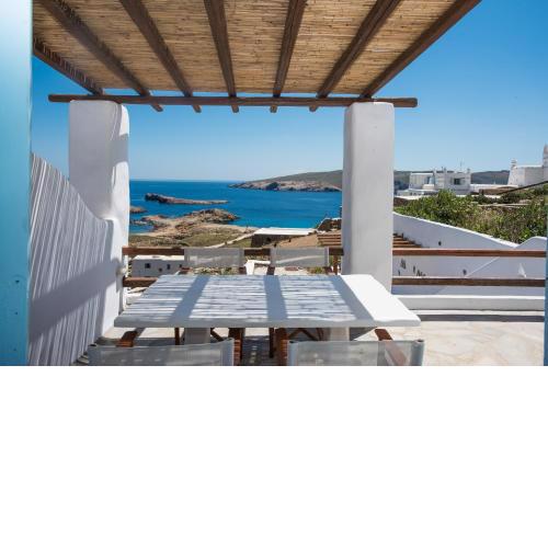 Amazing View At Agios Sostis Beach In A Dreamer Mykonos!!