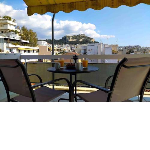 Amazing view studio in Exarcheia - Downtown Athens