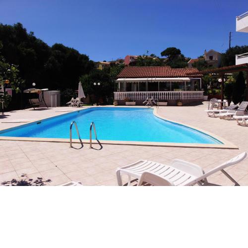 Amazona Apartments and Studios