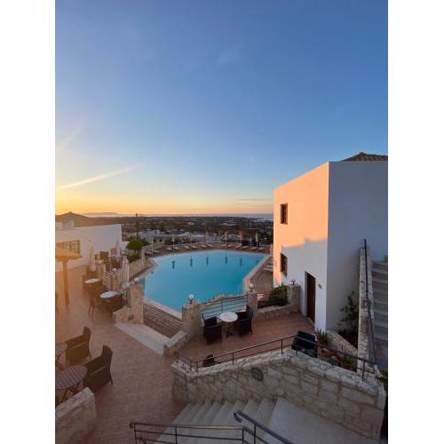 Amazones Village Suites
