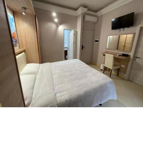 Ambasada Suite