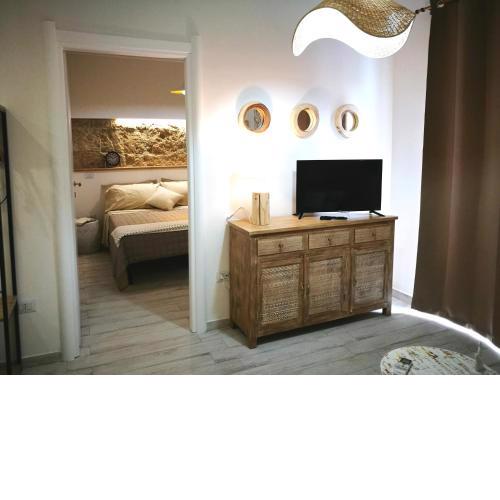 Amelia Apts & Rooms