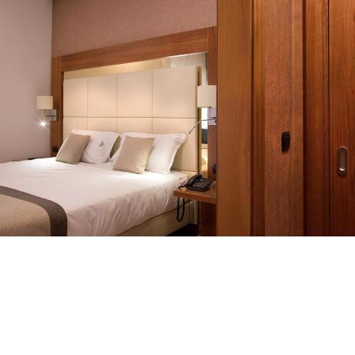 American Hotel
