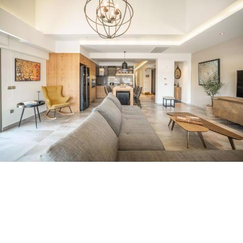 Americana's Home