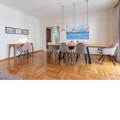 Amfitritis family lux apartment at palaio faliro