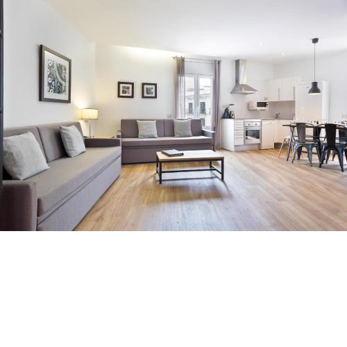 Amister Apartments