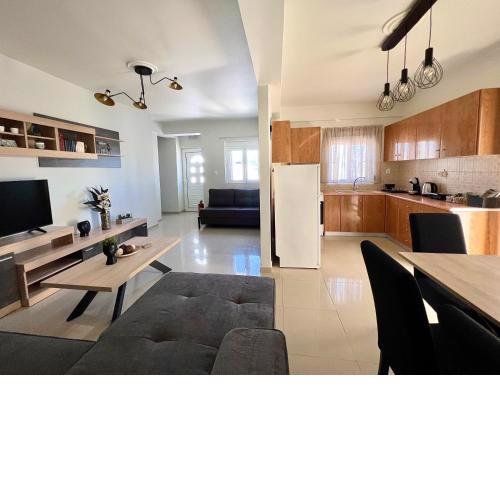 Ammos Luxury Apartments 3