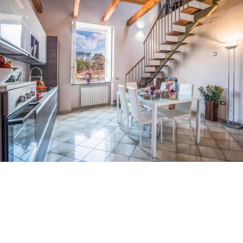 Amore Rentals - Appartamento Caruso