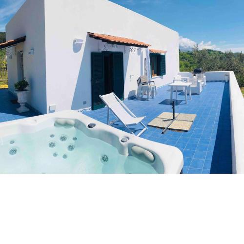 Amore Rentals - Casa Le Tore Blu