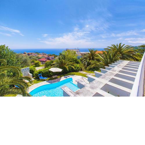 AMORE RENTALS - Villa Claudia