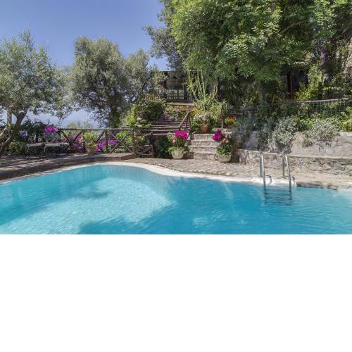 Amore Rentals - Villa Era