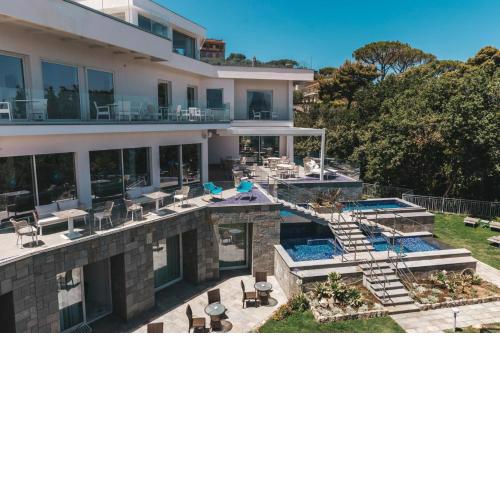 AMORE RENTALS - Villa Sacco