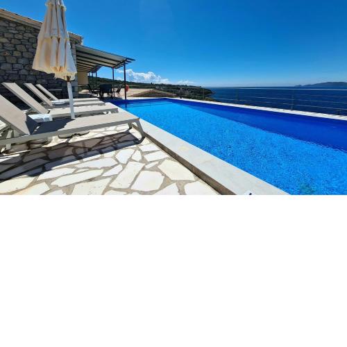 Amousso Bay Villas