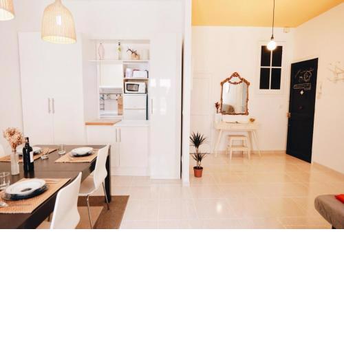 Amparito Apartment - Casc Antic