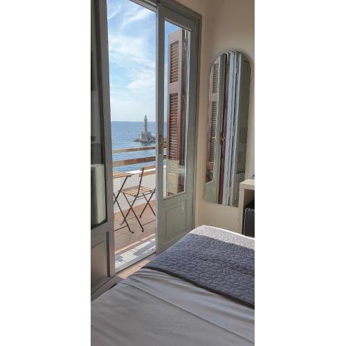 Amphitrite Hotel