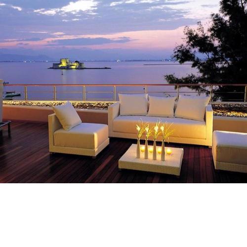 Amphitryon Hotel