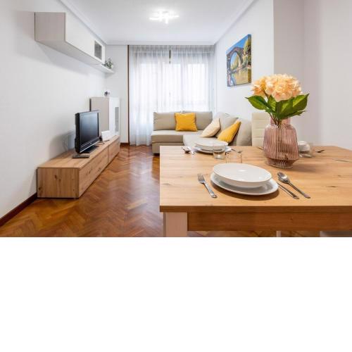Amplio apartamento en el centro de Oviedo