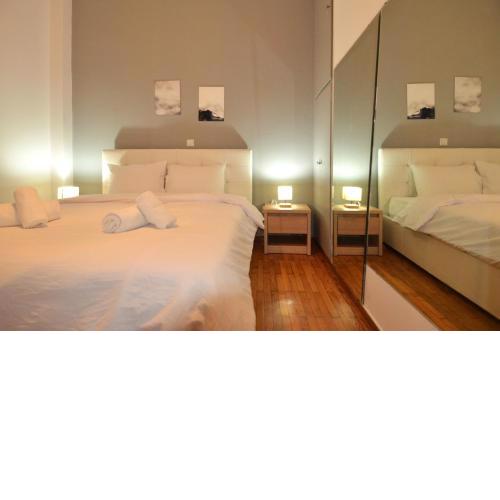 An urban apartment at plateia Koliatsou