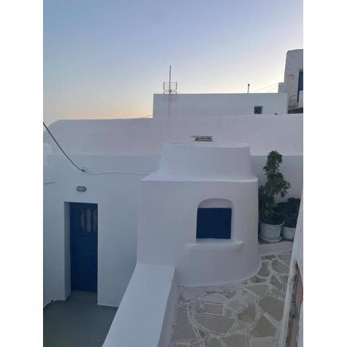 Anafi Tholos House