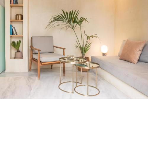 Anafiotika hideaway acropolis Athens by Cycladica