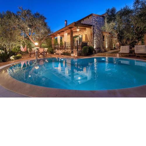 Anassa Villas