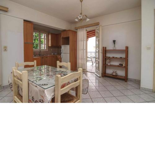 Anastasia's Place in Naxos Chora