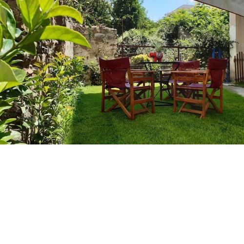 Anastasis garden room