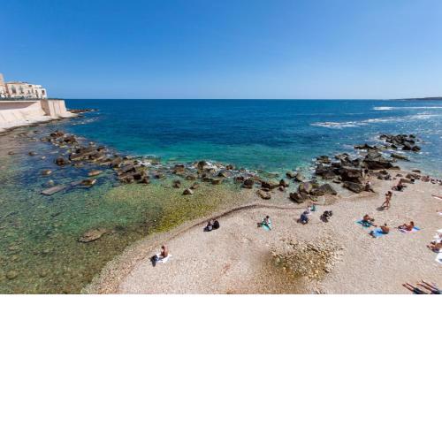 Anatolè On Sea Shore - Happy Rentals