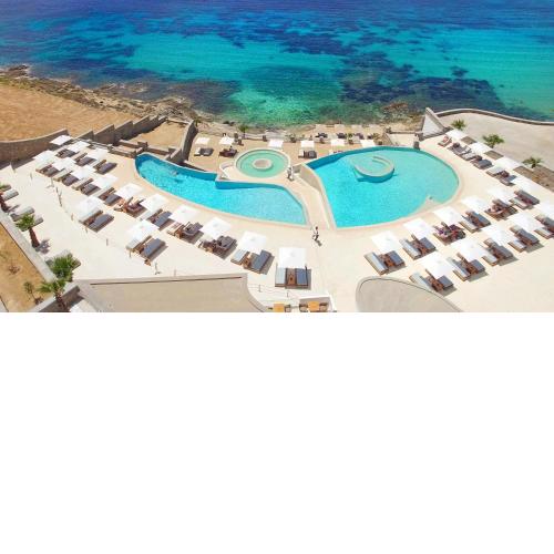 Anax Resort and Spa