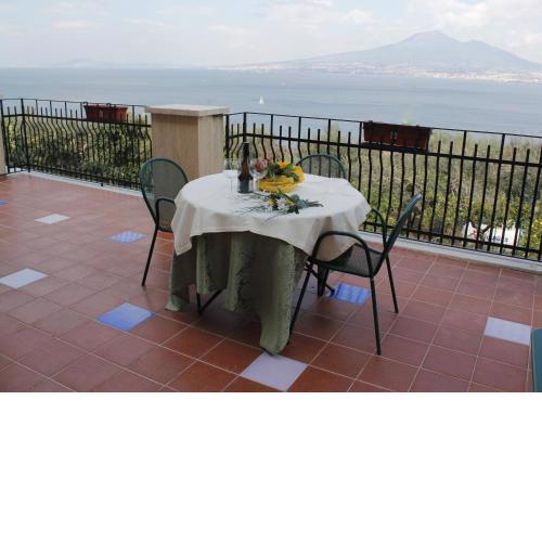 Ancelle Sorrento - Casa d'Accoglienza