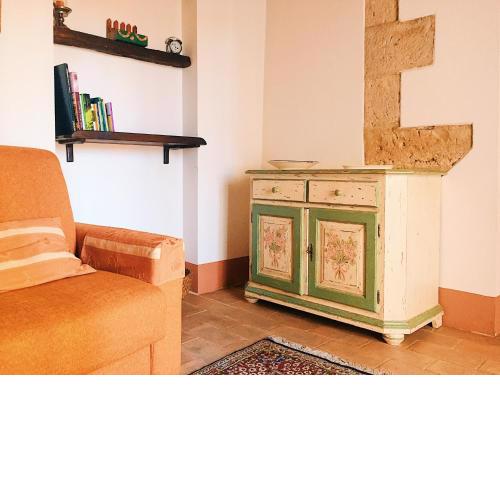 Ancient House in the Historic Center of Sarteano