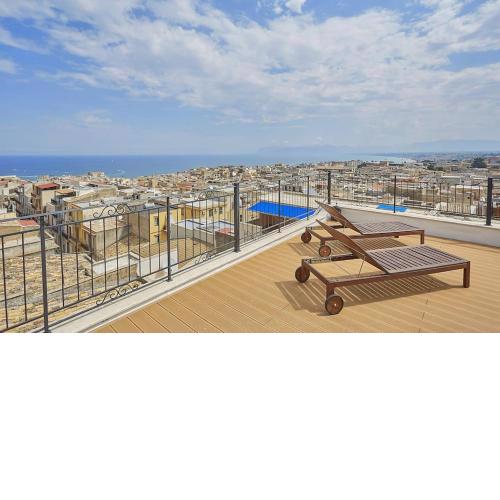 Ancient penthouse with splendid views of the sea