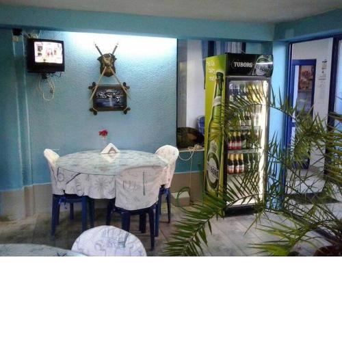 Andi Hotel