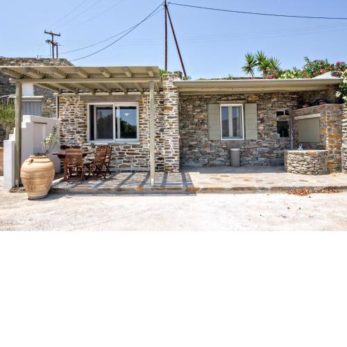 Andrea's Tinos House