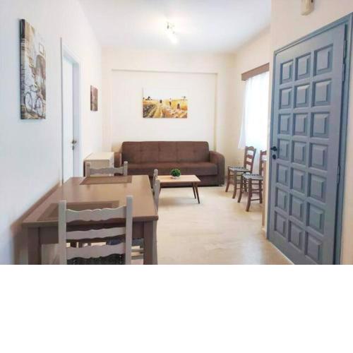 Androshouses gr - Agios Petros Beach apartment 2