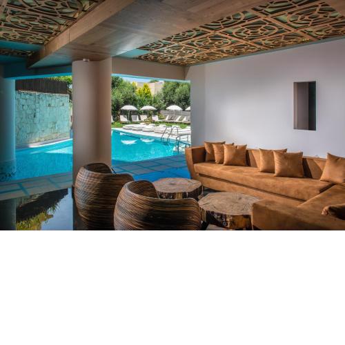 Anesis Blue Boutique Hotel