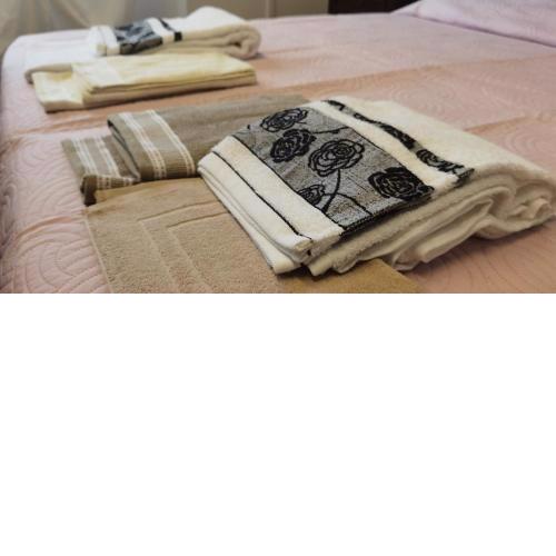 Angela Home - Rooms
